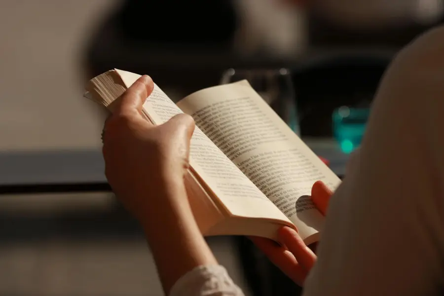 Autori in Biblioteca: a Termoli la presentazione del libro “In viaggio con le balene”
